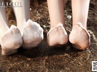 Foot Fetish Twin Flowers 33