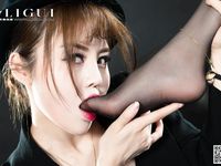 Foot Fetish Twin Flowers 65