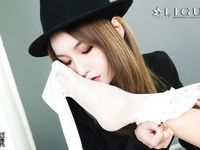 Foot Fetish Twin Flowers 85