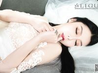 Foot Fetish Twin Flowers 85