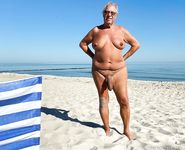 NackterHaro - Naked at public Places