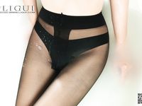 pretty lady dirty feet 200