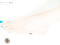 pretty lady dirty feet 226