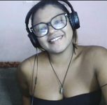 Mariah ( Vivih )  grosse pute malgache de Tana