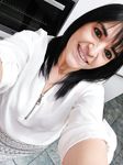 Vanessa  16