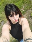 Vanessa  33
