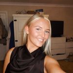 Exposed uk slut 001