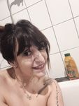 Vanessa  72