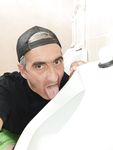 The loser realtor Oleg Yakub fagot urinal licker.