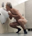 This queer Oleg Yakuba loser licking urinals .