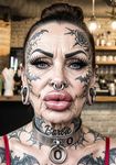 Fake bimbo