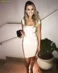 stunning chick  21