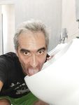 The loser realtor Oleg Yakuba urinals licking.