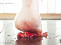Foot Fetish Twin Flowers 99