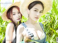 Foot Fetish Twin Flowers 102