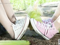 Foot Fetish Twin Flowers 102