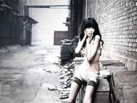 pretty lady dirty feet 2