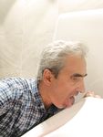 The realtor loser Russian faggot licking urinals.