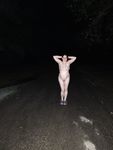 Webslut Jess night walk