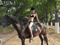 pretty lady dirty feet 34