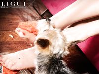 pretty lady dirty feet 36-2