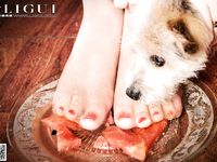 pretty lady dirty feet 36-2