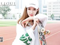 pretty lady dirty feet 45-2