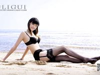 pretty lady dirty feet 56