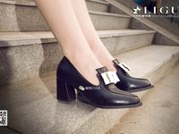 pretty lady dirty feet 61