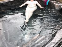 Shes so damn stunning