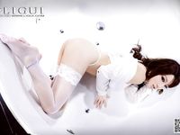 pretty lady dirty feet 116