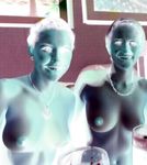 mit freundinnen / with friends