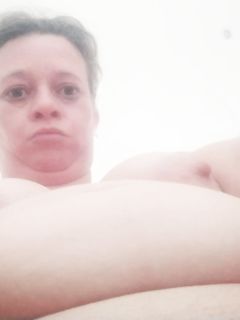 Folle , dégueulasse