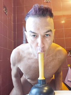 Gaypornfag in the restroom