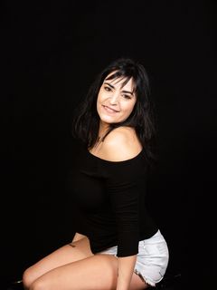 Vanessa  4