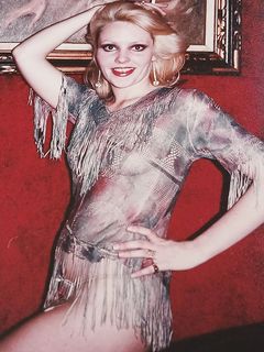 Blondie in bondage!