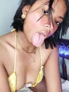 Yasminne camgirl gasy
