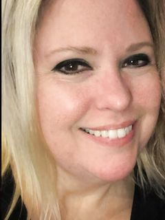 MRS WORTHLESS WHITE WHORE KATIE THE PIG
