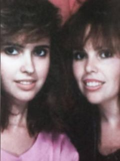 Fuck my cunt and CUM IN MY MOUTH MOM'S/DAUGHTER'S