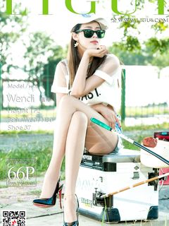 pretty lady dirty feet 52