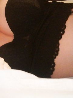 i wanna kiss her so good  4