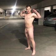SHAWNPERRYNAKED