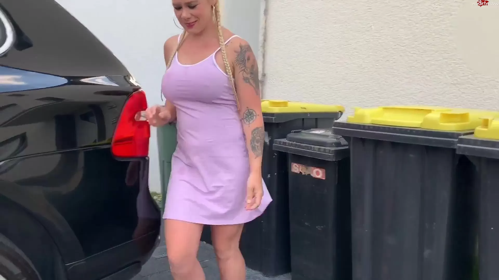 Thick Chick Taking A Piss In Public Space Loves It