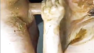 BBW scat slave gets messy