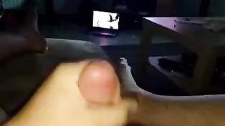 Hole mir heftig ein runter