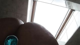 blue jewelplug into the ass hmmmmm