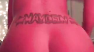 Babe makes anal s’mores