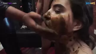 Lesbian scat Porn Videos