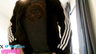 Yoram (29) masturbating & showing butt stuff on his webcam