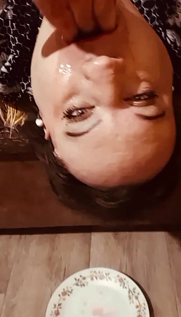 Deep troat sloppy seconds slut Katya . Russian slut .